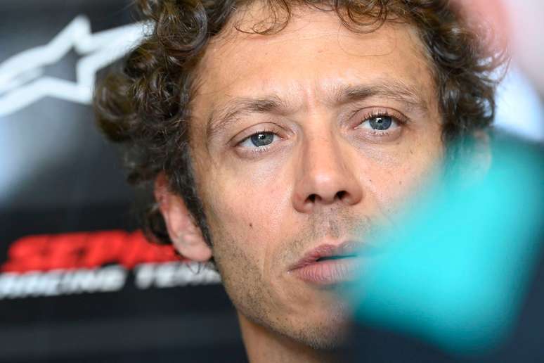 Valentino Rossi hoje corre com a SRT e j&aacute; deixou claro que &eacute; um piloto Yamaha de cora&ccedil;&atilde;o 