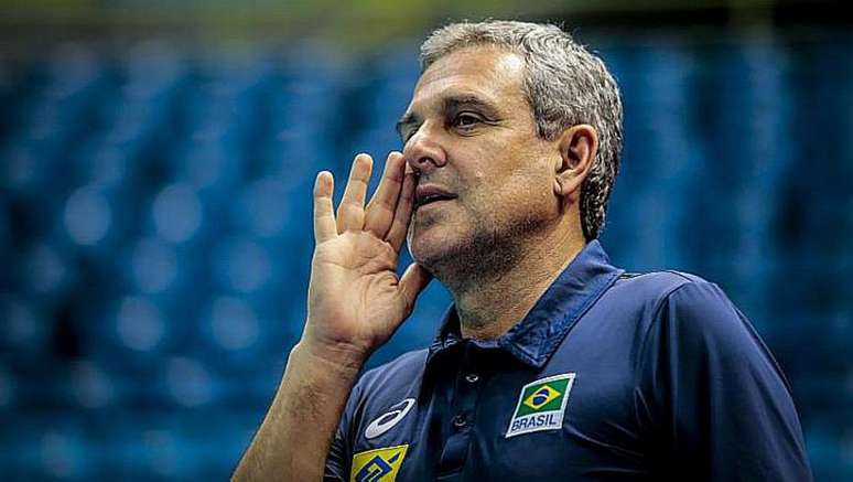 Zé Roberto convoca as 12 jogadoras que defenderão o Brasil na Olimpíada de Tóquio.