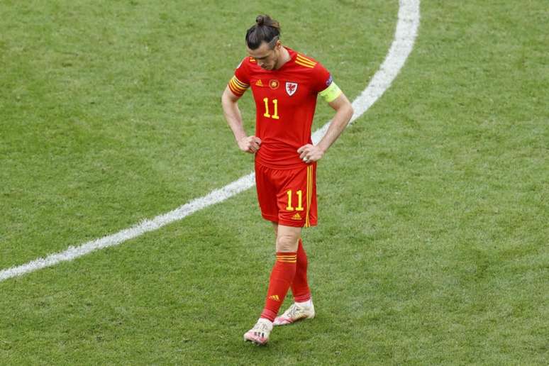 Bale abandonou entrevista após eliminação diante da Dinamarca (Foto: KOEN VAN WEEL / POOL / AFP)
