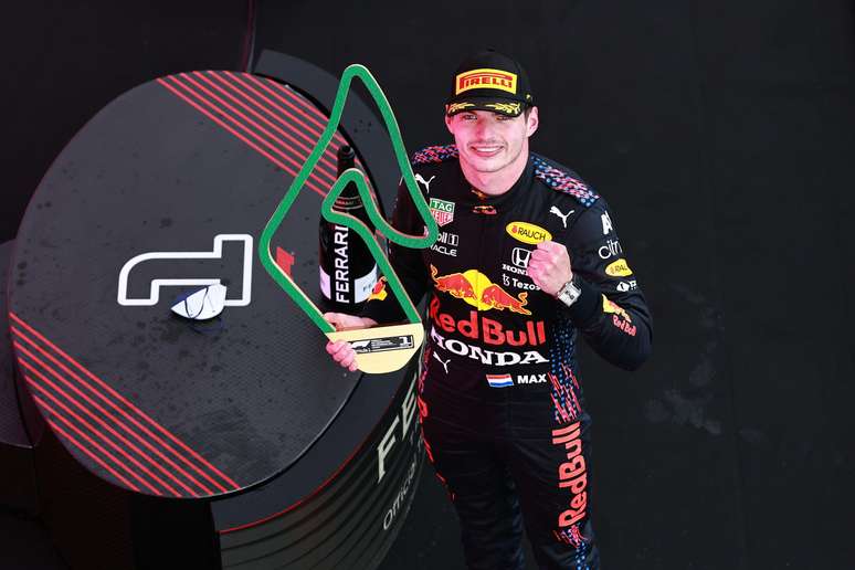 Marx Verstappen lidera o Mundial de Pilotos 