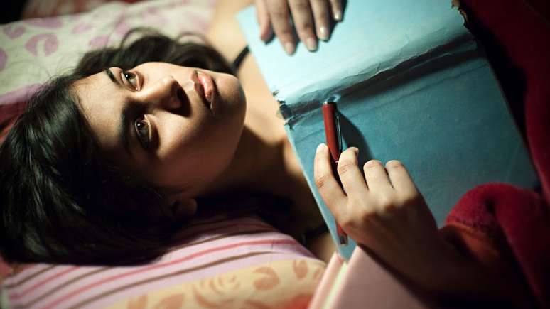 As terapias de exposi&ccedil;&atilde;o e reelabora&ccedil;&atilde;o t&ecirc;m ajudado pessoas com pesadelo a dormir durante a noite