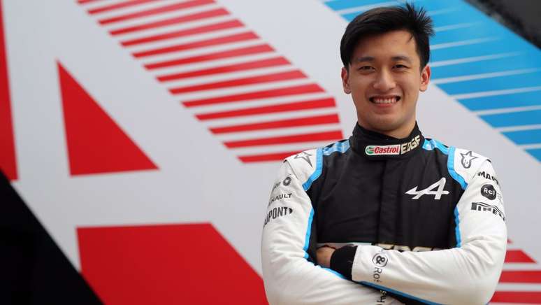 Guanyu Zhou, piloto de testes da Alpine e líder da F2, assumirá o carro no TL1 do GP da Áustria 