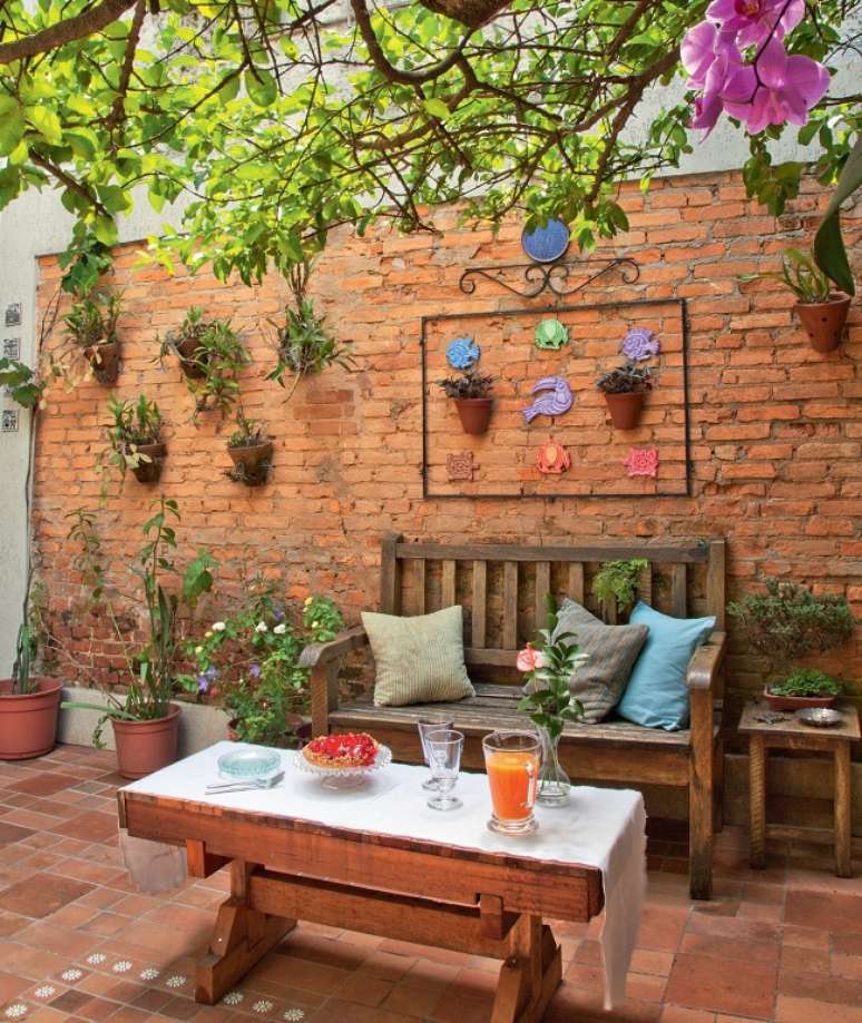 64. Parede de tijolinho como revestimento externo. Fonte: Revista Viva Decora