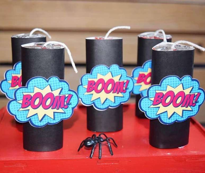 5. Invista em detalhes artesanais para compor a sua festa do Homem Aranha barata – Foto: Mimos Docerias