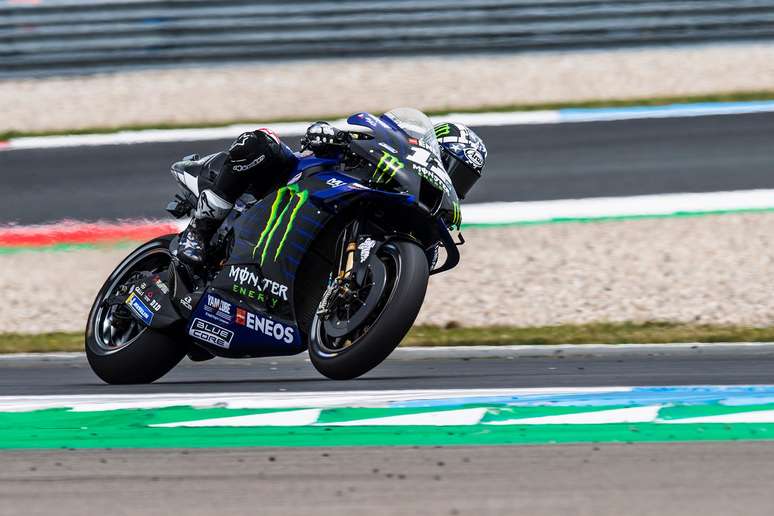 Pai afirmou que Maverick Viñales não conseguiu se entender com a moto da Yamaha 