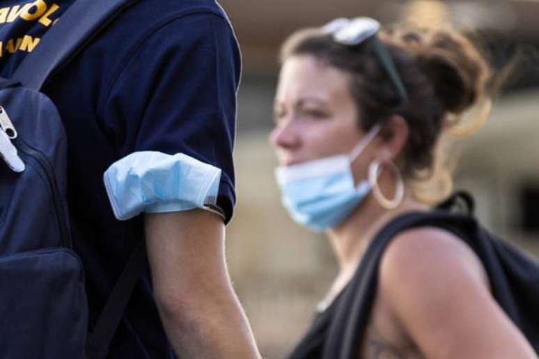 Uso de máscaras ao ar livre não é mais obrigatório na Itália