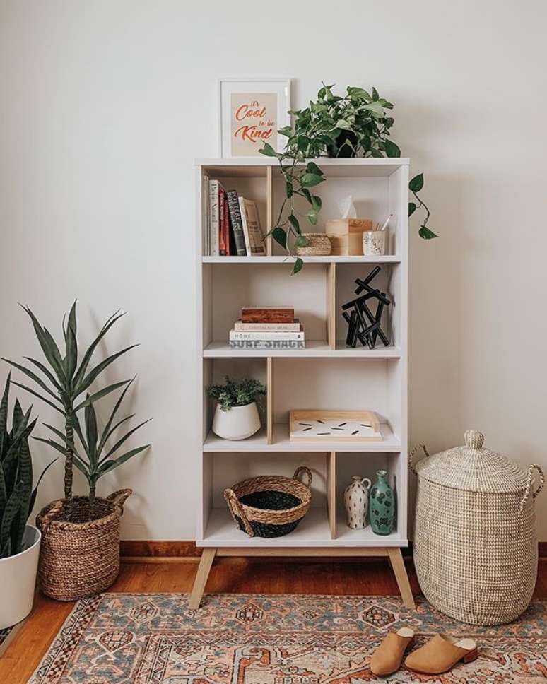 42. Mini estante vintage para quarto boho &ndash; Foto Thony