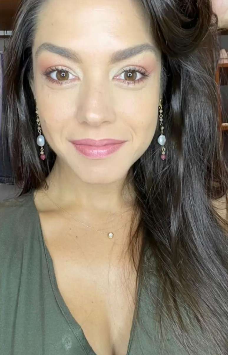 Mais uma aposta com fios longos.