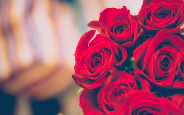 Simpatias com rosas para realizar os desejos do coração -