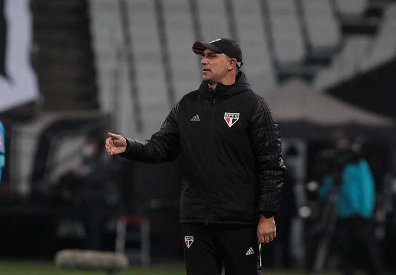 Juan Branda falou sobre aspecto físico do São Paulo (Foto: Rubens Chiri/saopaulofc.net)