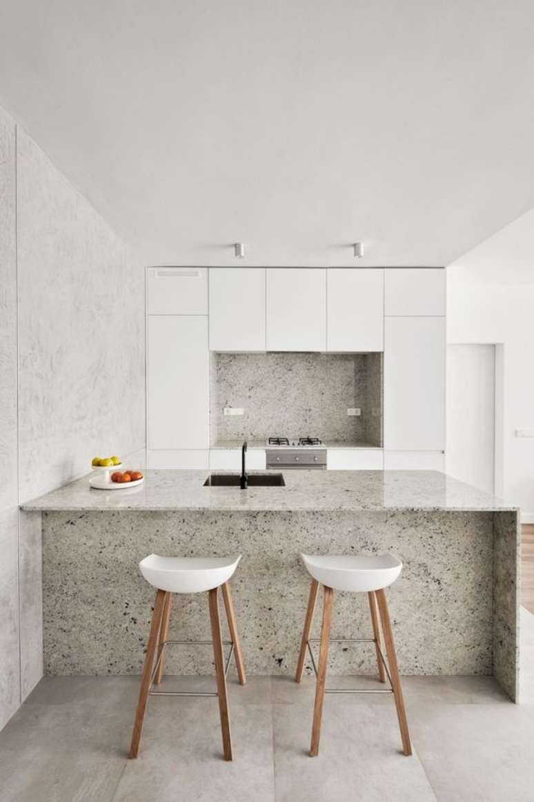 36. Bancada de granito branco para cozinha moderna – Foto Futurist Architecture