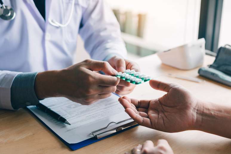 Ginecologista explica porquê é mito a pílula anticoncepcional