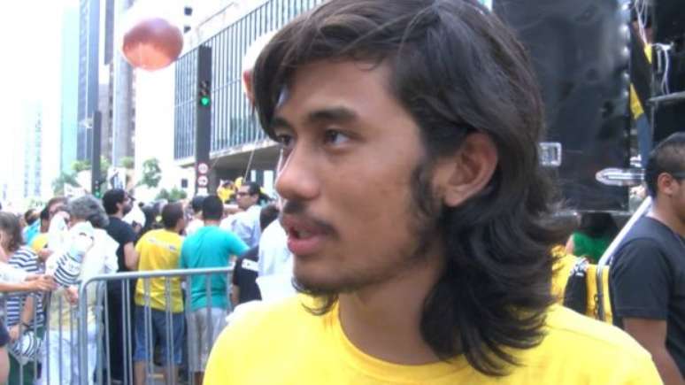 Kim Kataguiri em manifestação de 2015 na Avenida Paulista