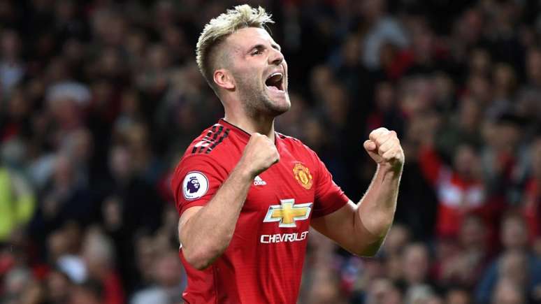 Luke Shaw tem contrato com o Manchester United até 2023 (Foto: Divulgação/Premier League)