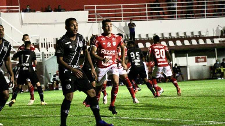 Em jogo morno, duelo na capital goiana acabou terminando sem gols (Foto: Douglas Monteiro/Vila Nova)