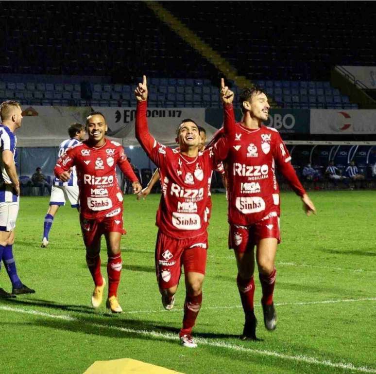 Tigre ocupa o 12º lugar na Série B (Foto: Divulgação / Vila Nova)