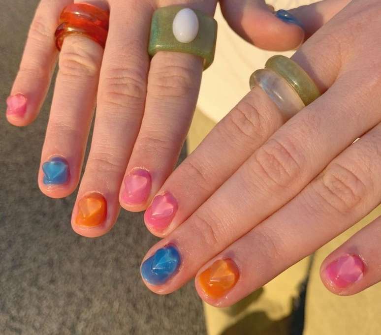 Reprodu&ccedil;&atilde;o / Instagram @angelcitynails