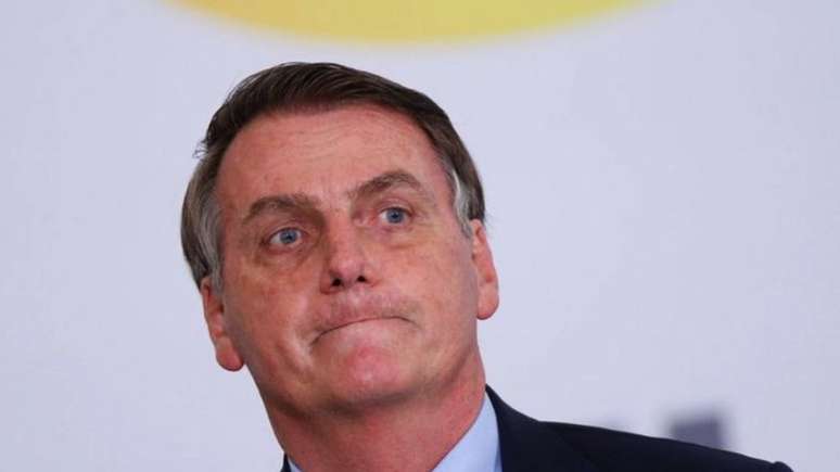 Bolsonaro, que pretende concorrer à reeleição em 2022, queria que urnas imprimissem votos