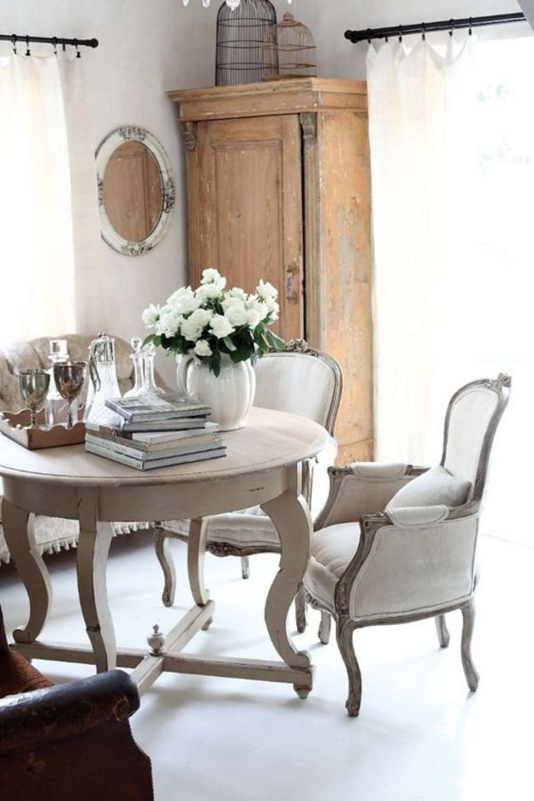 23. Mesa provençal para sala de jantar – Foto Blog Goto Disto
