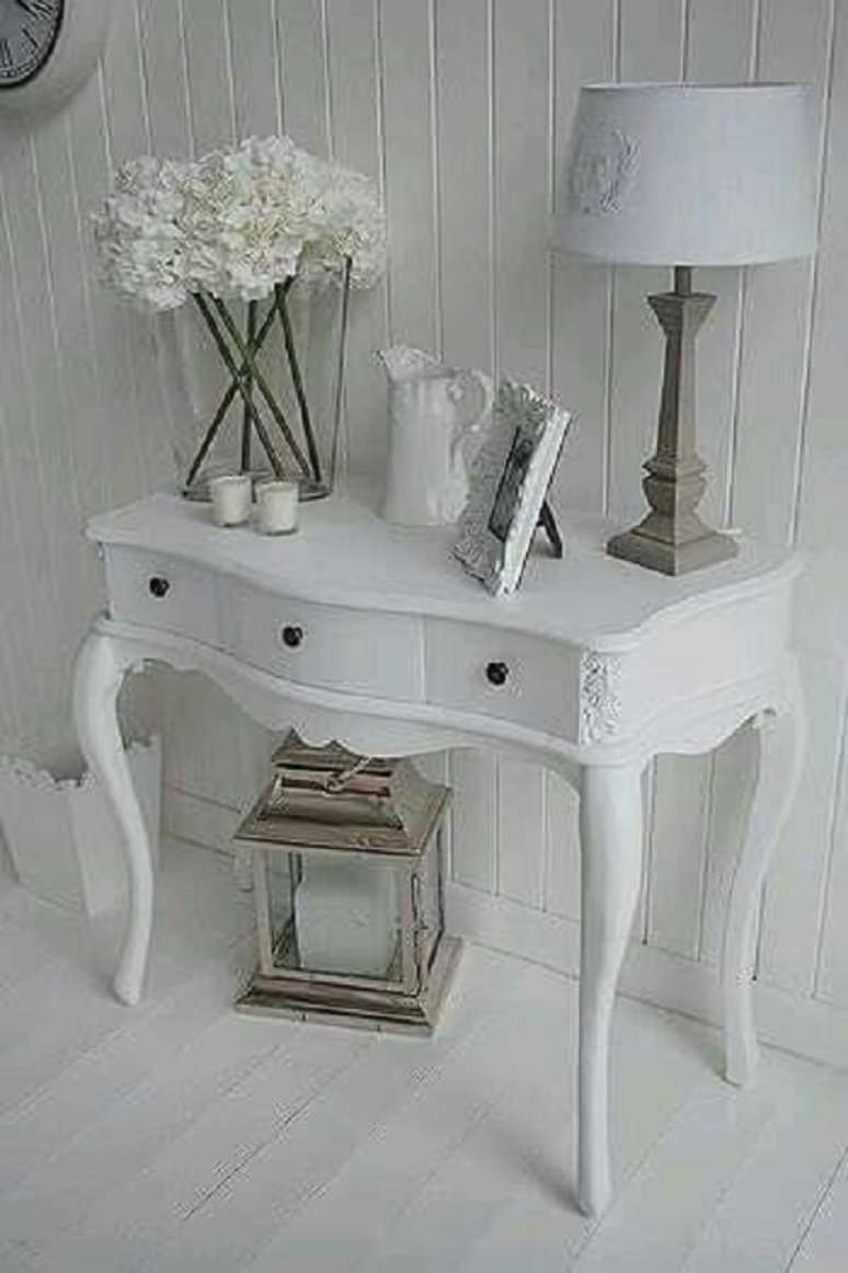 62. Mesa aparador provençal na cor branca para decoraçao clean e sofisticada – Foto Foter