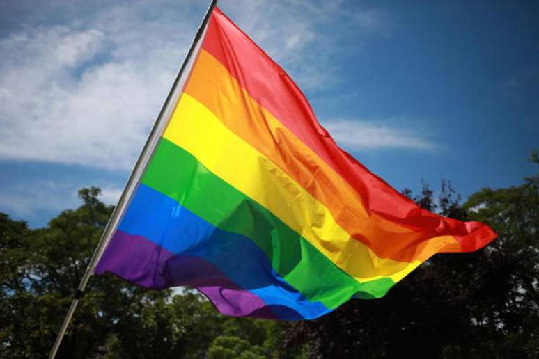 Polêmica lei contra homossexuais entra em vigor nesta quinta na Hungria