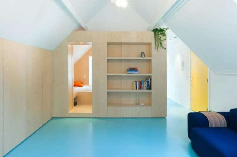 13- O porcelanato l&iacute;quido &eacute; um piso pr&aacute;tico e vers&aacute;til. Fonte: Pinterest