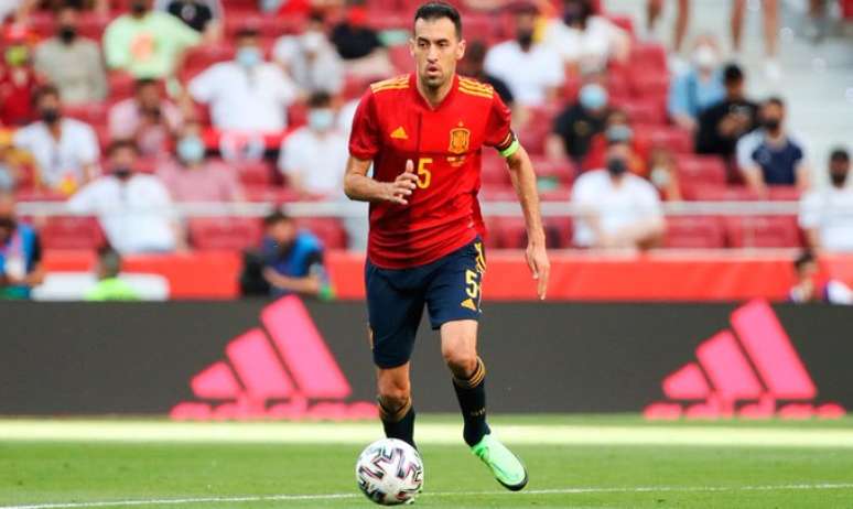 Busquets não sabe se vai continuar defendendo a Espanha Divulgação/Federação Espanhola