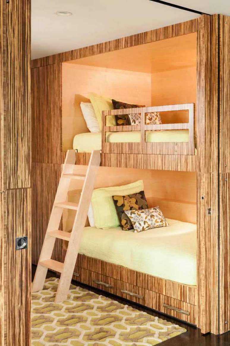 16. Beliche de madeira para quarto moderno – Foto Pinterest