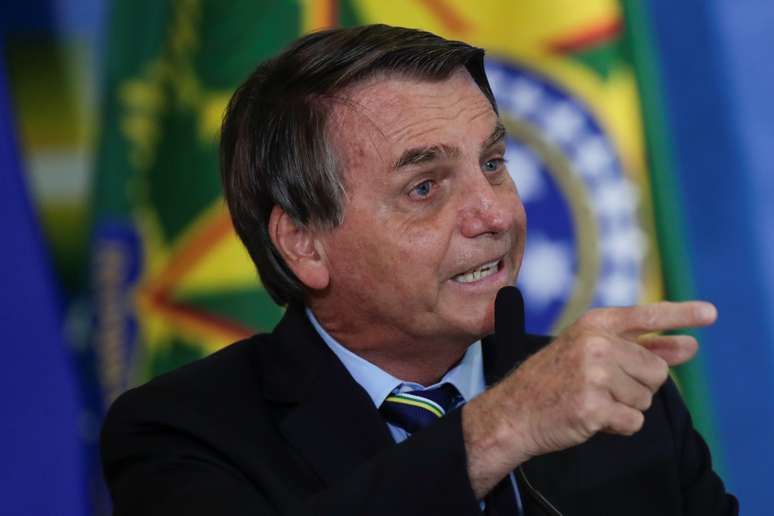 Bolsonaro põe em xeque eleições brasileiras: no meu entender, houve fraude