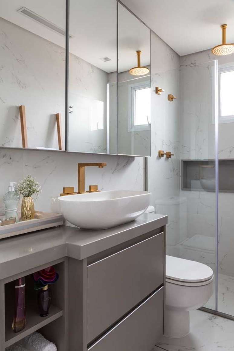 19. Banheiro com bancada de granito cinza – Foto Pinterest