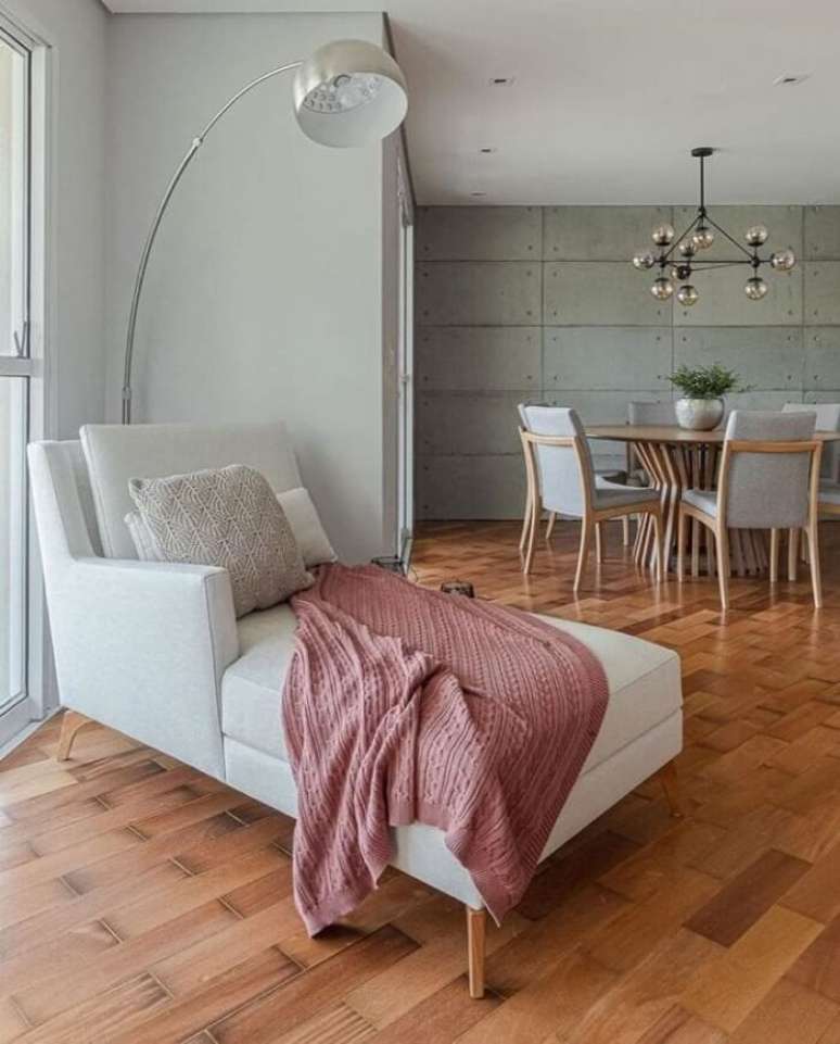 2. A poltrona divã pode ser usada em diferentes ambientes da casa. Fonte: Bianchi & Lima Arquitetura