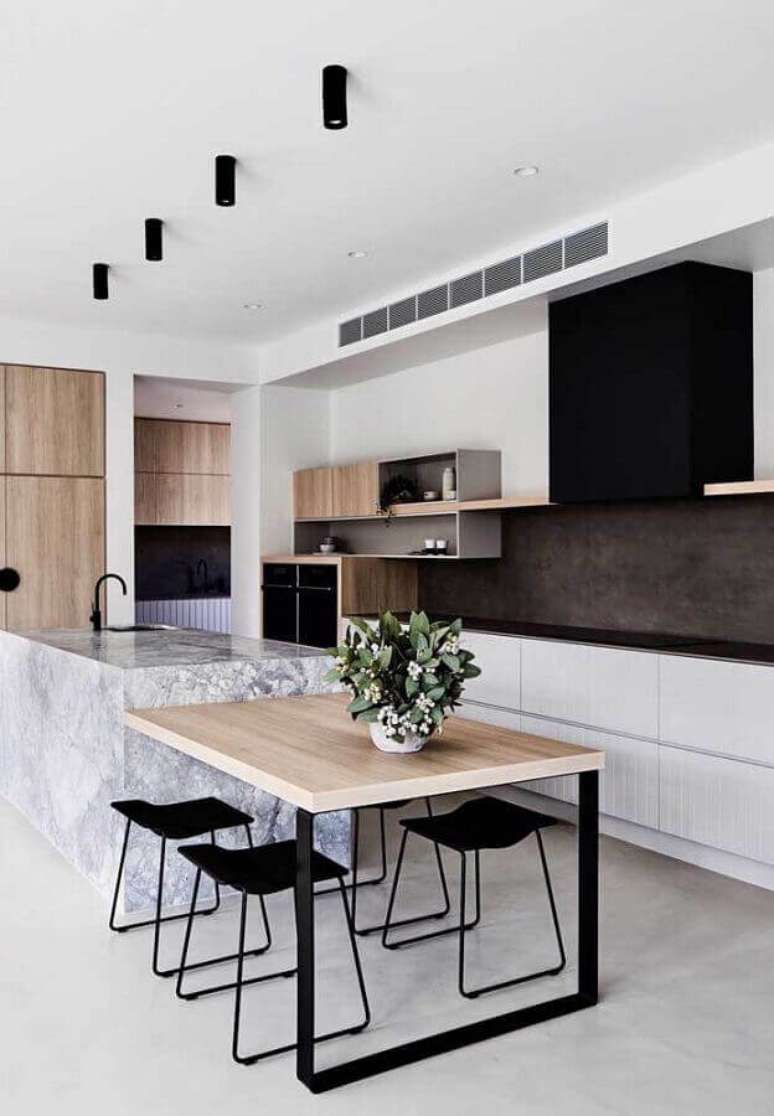 15. Cozinha chique com pedra para bancada de cozinha de m&aacute;rmore &ndash; Foto Pinterest