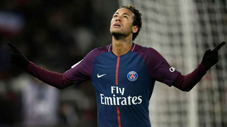 Neymar lidera ranking de maiores salários do futebol francês