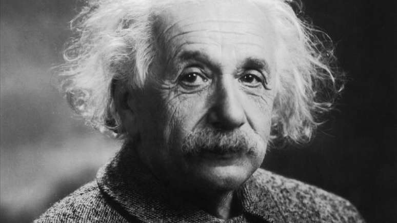 Albert Einstein trocou inúmeras cartas com David Bohm