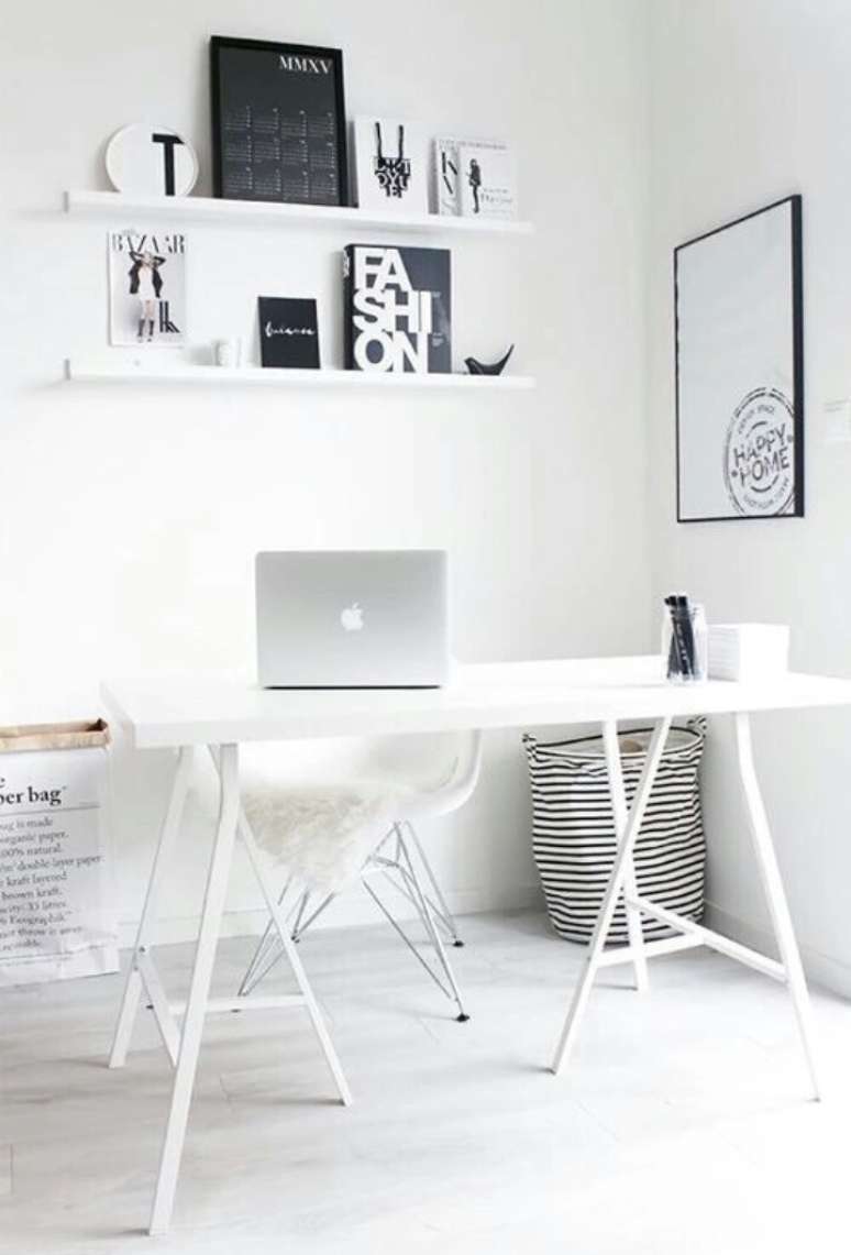 68. Cavalete branco para escritório clean – Foto Pinterest