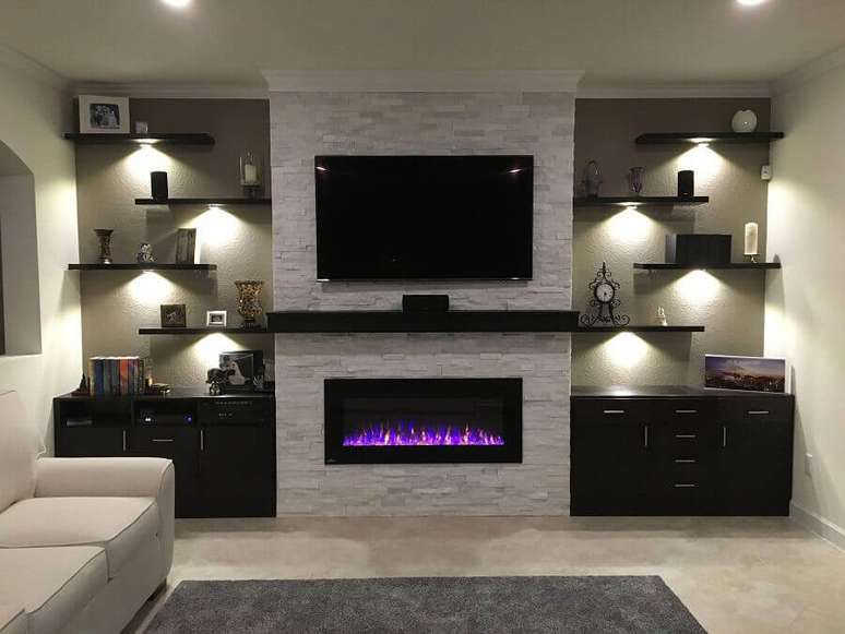 60. Tons de cinza para decoração moderna de sala de estar com lareira elétrica Foto Fireplace Ideas