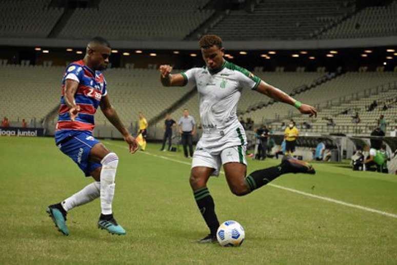 Ribamar jogou apenas três minutos o clássico contra o Galo-(Marina Almeida/América-MG)