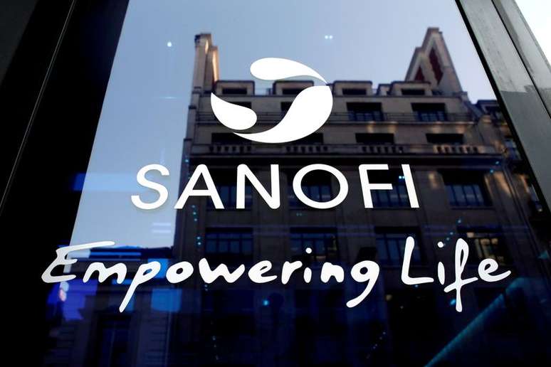 Logo da Sanofi na seda da empresa, em Paris, Fran&ccedil;a 
06/02/2020
REUTERS/Benoit Tessier