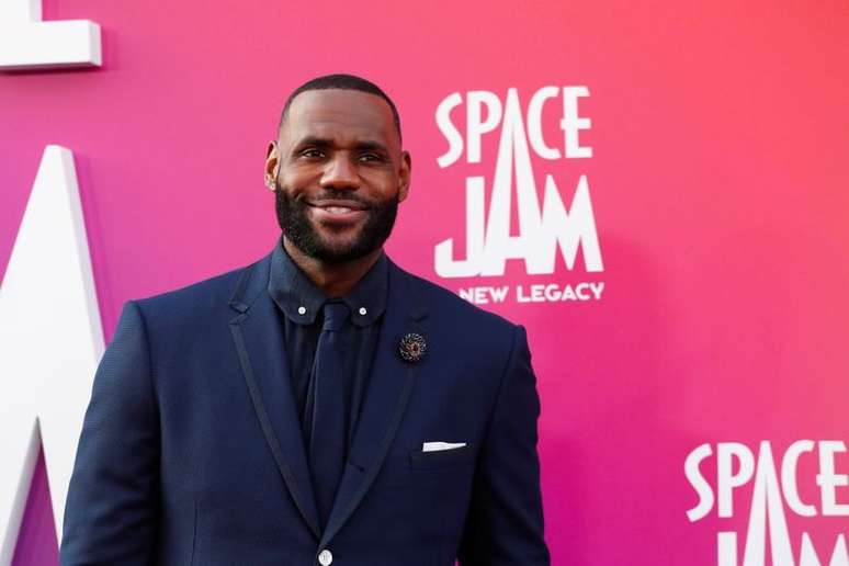 LeBron James posa para foto na pr&eacute;-estreia de "Space Jam: Um Novo Legado" em Los Angeles
12/07/2021 REUTERS/Mario Anzuoni