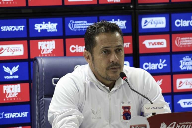 Ex-jogador do clube é treinador paranista há cinco meses (Alexandre Fellipe/Paraná Clube)