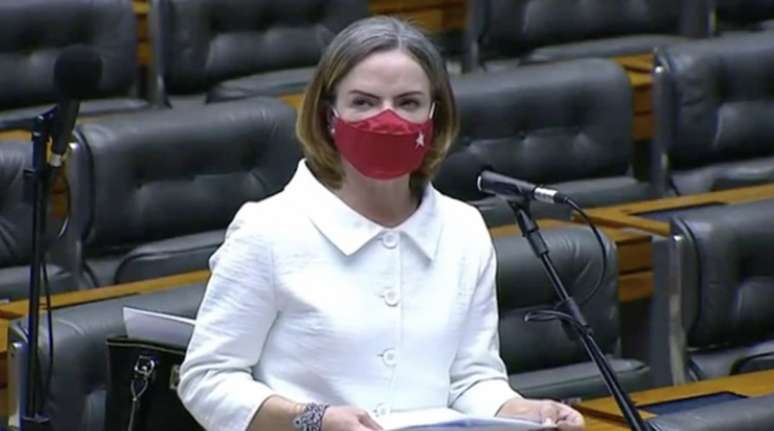 Gleisi Hoffmann em debate na Câmara dos Deputados (Reprodução / Instagram)