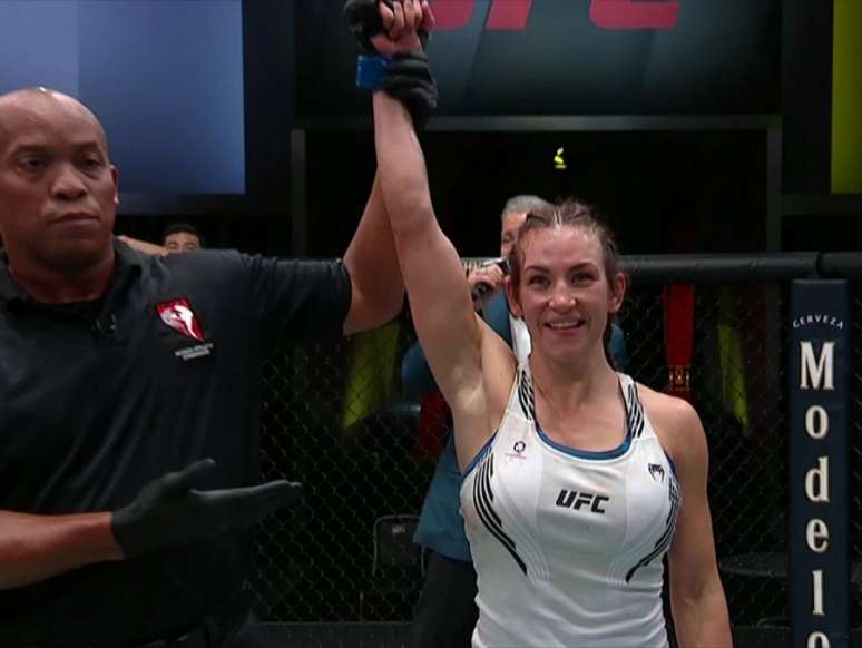 Miesha Tate voltou ao UFC após quase 5 anos já levando um bônus (Foto: Reprodução ESPN)