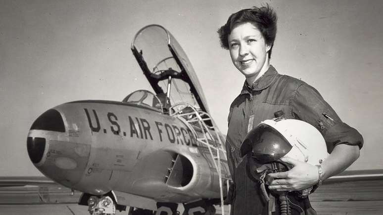 Funk foi a primeira mulher instrutora de voo em uma base militar americana