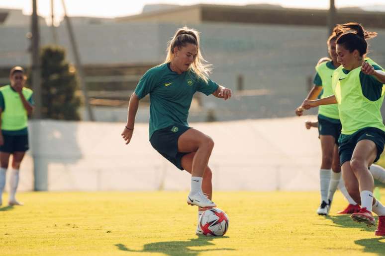 Seleção Brasileira feminina tem mais um treino antes da estreia na quarta-feira (Foto: Sam Robles / CBF)