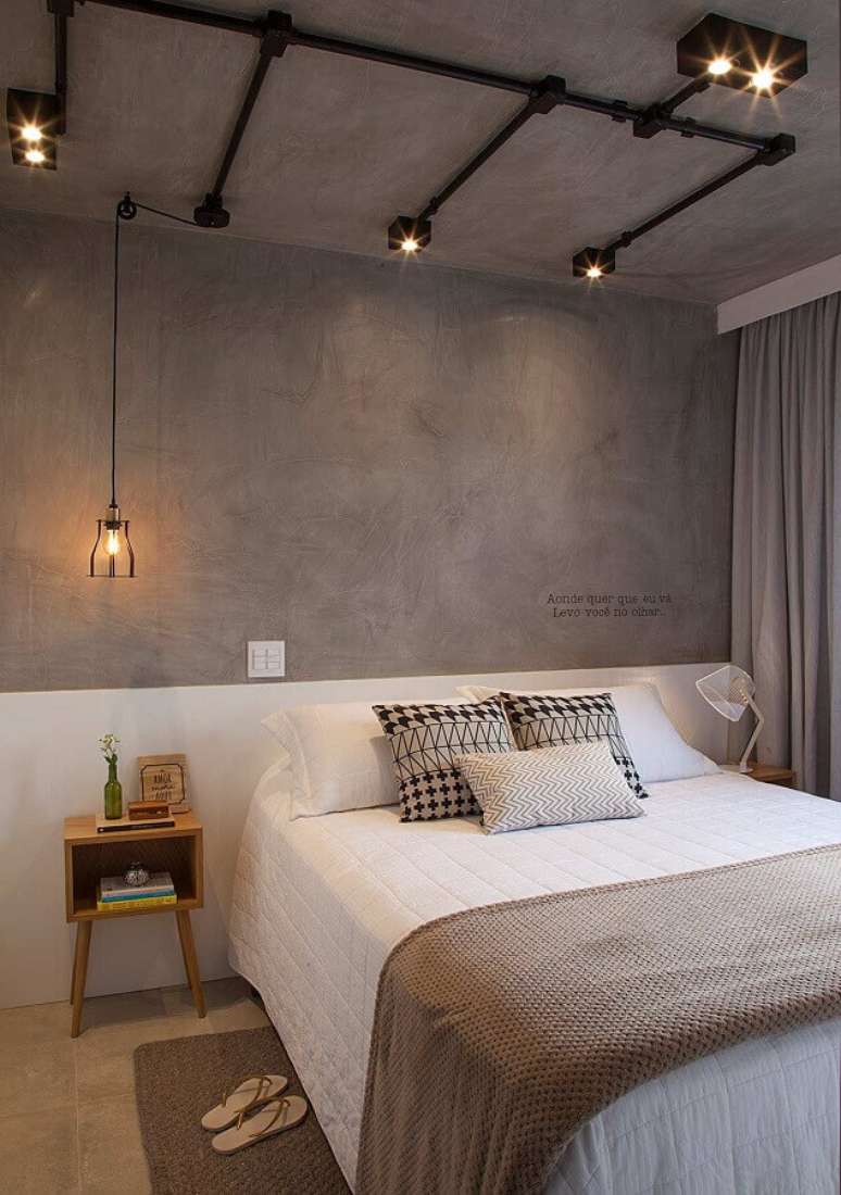 33. Dicas de decoração para quarto de casal com estilo industrial – Foto: Bruno Moraes Arquitetura