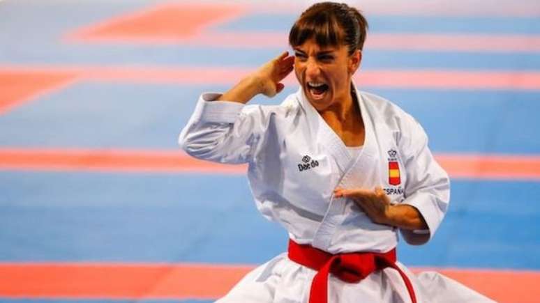 Sandra Sanchez &eacute; seis vezes campe&atilde; europeia de kata