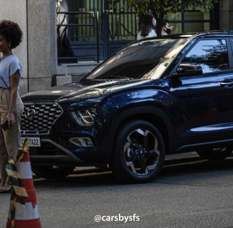 Novo Hyundai Creta foi flagrado sem disfarces em São Paulo.