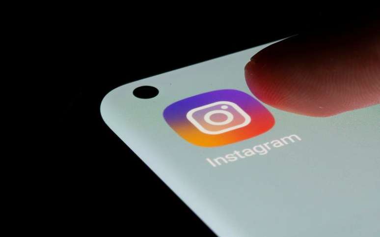 Logotipo do Instagram em um smartphone. 13/7/2021. REUTERS/Dado Ruvic