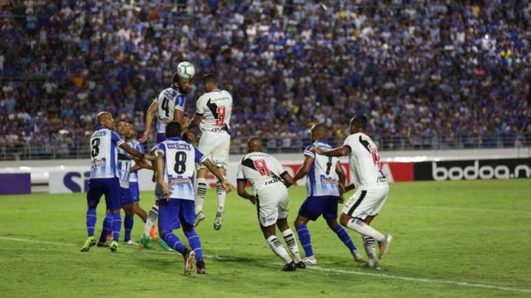 Último duelo entre CSA e Vasco terminou 3 a 0 para o Cruz-Maltino (Carlos Gregório Jr | #VascoDaGama)