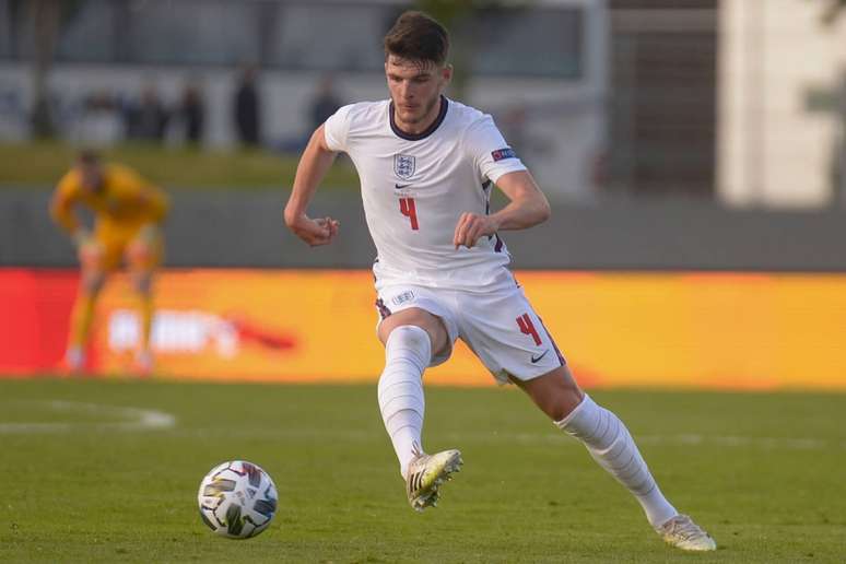 Declan Rice é cobiçado pelo Chelsea (Foto: HARALDUR GUDJONSSON / AFP)